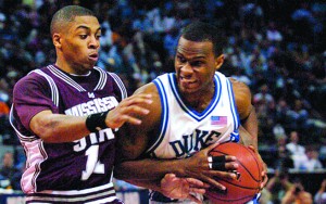 Daniel Ewing spent two seasons with the Los Angeles Clippers before taking his talents to Europe. (Chronicle File Photo)